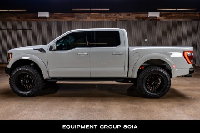 2023 Ford F-150 Raptor SuperCrew Image 6