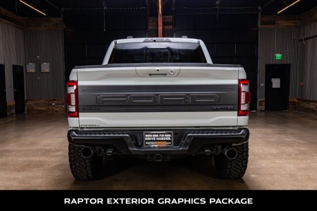 2023 Ford F-150 Raptor SuperCrew Image 8