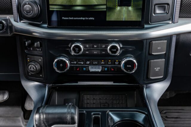 2023 Ford F-150 Raptor SuperCrew Image 27