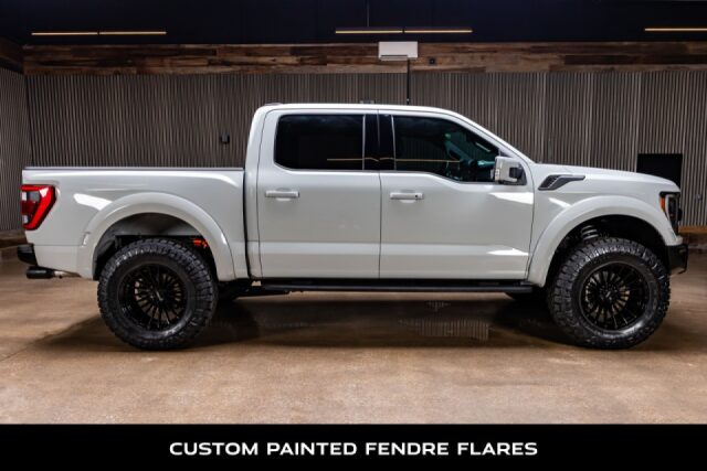 2023 Ford F-150 Raptor SuperCrew Image 11