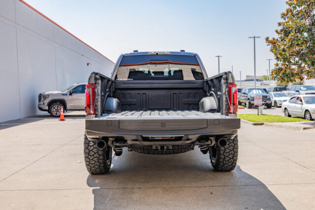2025 Ford F-150 Raptor R SuperCrew Image 17