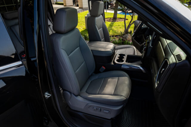 2023 Chevrolet Silverado 2500HD LTZ Crew Cab Image 32