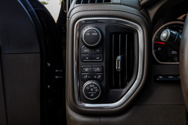 2023 Chevrolet Silverado 2500HD LTZ Crew Cab Image 22