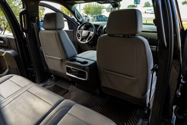 2023 Chevrolet Silverado 2500HD LTZ Crew Cab Image 33