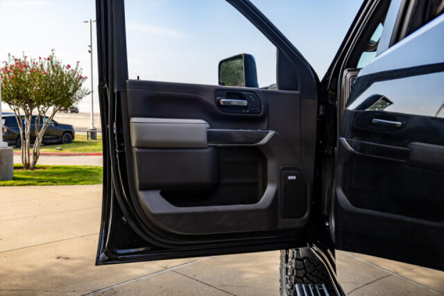 2023 Chevrolet Silverado 2500HD LTZ Crew Cab Image 37