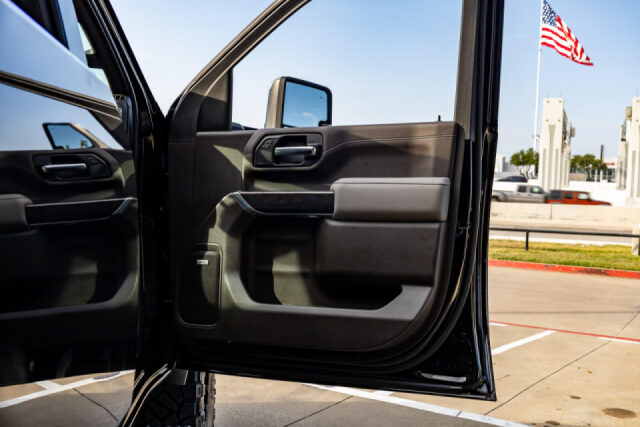 2023 Chevrolet Silverado 2500HD LTZ Crew Cab Image 38