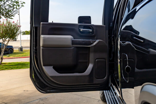 2023 Chevrolet Silverado 2500HD LTZ Crew Cab Image 39