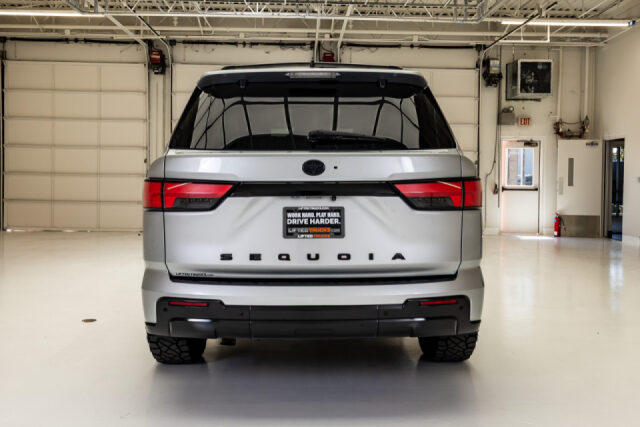 2024 Toyota Sequoia Platinum Image 7