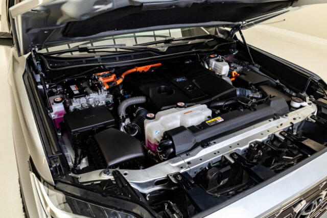 2024 Toyota Sequoia Platinum Image 42