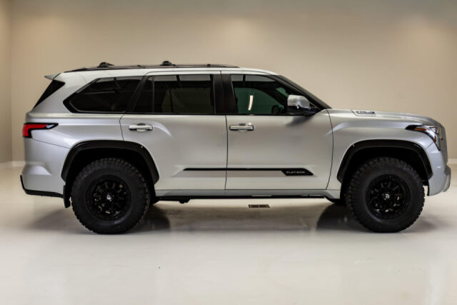 2024 Toyota Sequoia Platinum Image 10