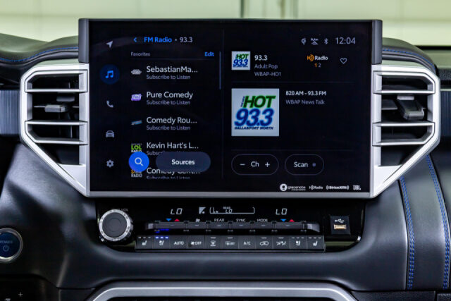 2024 Toyota Sequoia Platinum Image 24