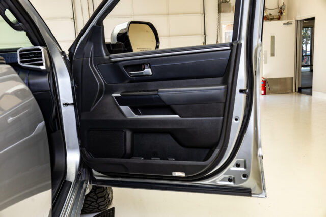 2024 Toyota Sequoia Platinum Image 38