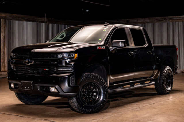 2022 Chevrolet Silverado 1500 Limited LT Trail Boss Crew Cab Image 5