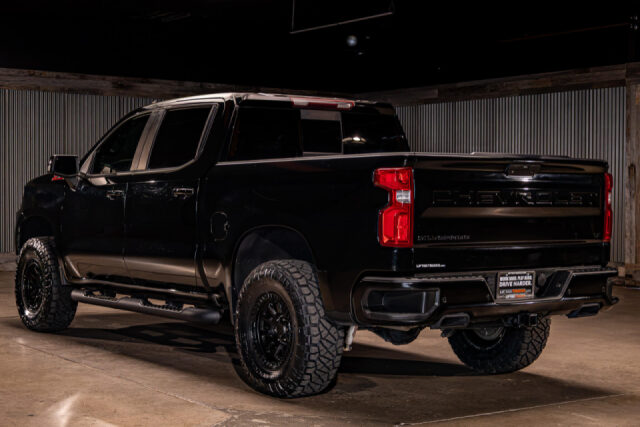 2022 Chevrolet Silverado 1500 Limited LT Trail Boss Crew Cab Image 7