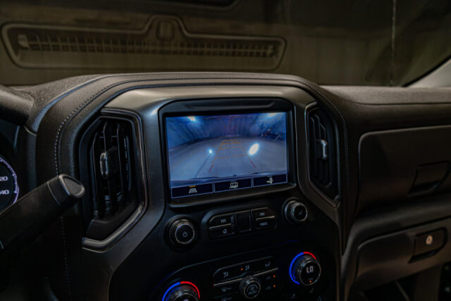 2022 Chevrolet Silverado 1500 Limited LT Trail Boss Crew Cab Image 19