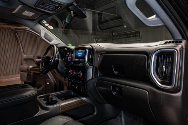 2022 Chevrolet Silverado 1500 Limited LT Trail Boss Crew Cab Image 16