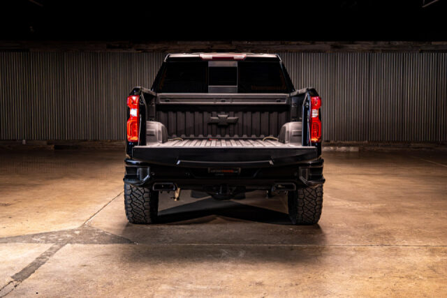 2022 Chevrolet Silverado 1500 Limited LT Trail Boss Crew Cab Image 9