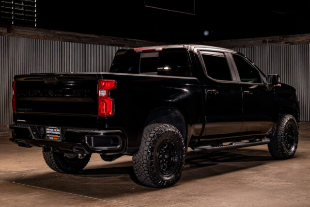 2022 Chevrolet Silverado 1500 Limited LT Trail Boss Crew Cab Image 10