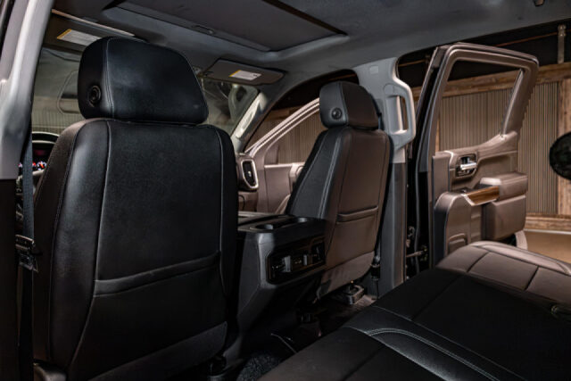2022 Chevrolet Silverado 1500 Limited LT Trail Boss Crew Cab Image 23