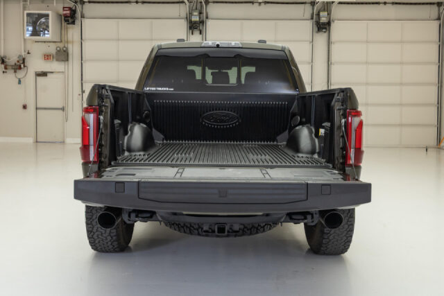 2024 Ford F-150 Raptor R SuperCrew Image 9