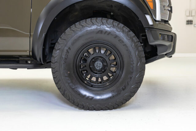 2024 Ford F-150 Raptor R SuperCrew Image 12