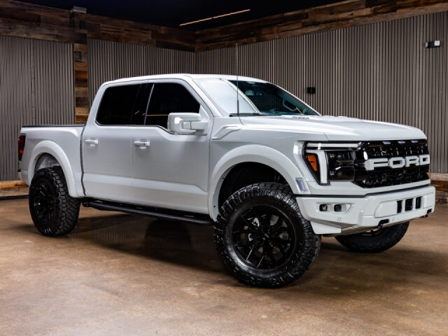 2026 Ford F-150 Raptor SuperCrew Image 1
