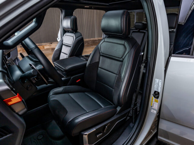 2026 Ford F-150 Raptor SuperCrew Image 30