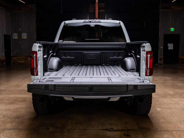 2026 Ford F-150 Raptor SuperCrew Image 10