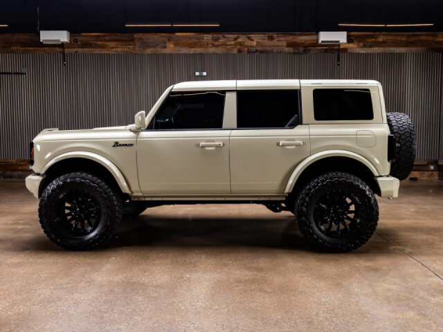 2026 Ford Bronco Outer Banks Image 6