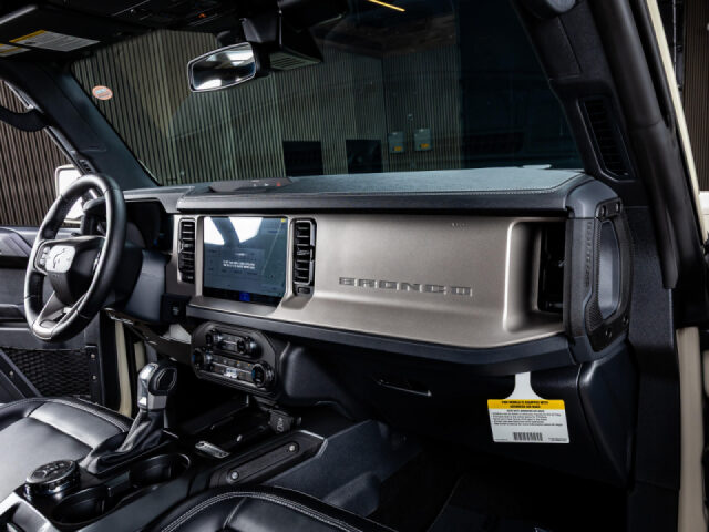 2026 Ford Bronco Outer Banks Image 15