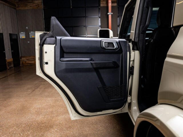 2026 Ford Bronco Outer Banks Image 35