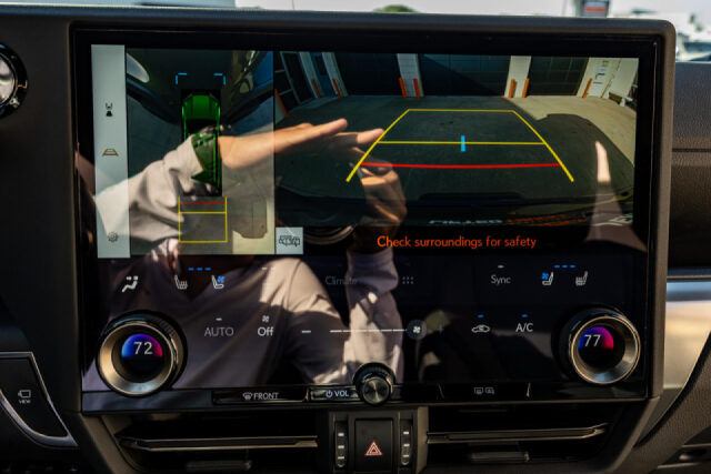 2025 Lexus GX 550 Overtrail+ Image 26