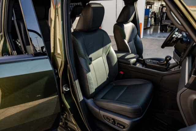 2025 Lexus GX 550 Overtrail+ Image 32