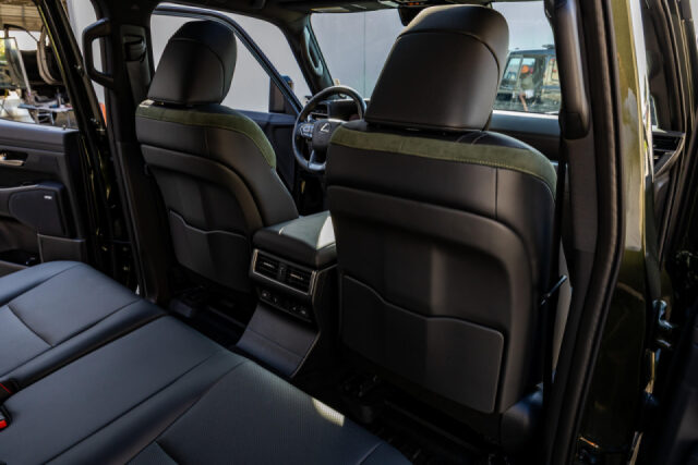 2025 Lexus GX 550 Overtrail+ Image 33