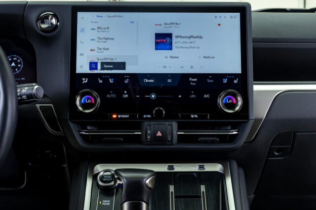 2025 Lexus GX 550 Premium Image 24