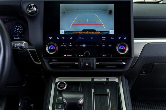 2025 Lexus GX 550 Premium Image 25