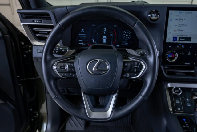 2025 Lexus GX 550 Premium Image 17